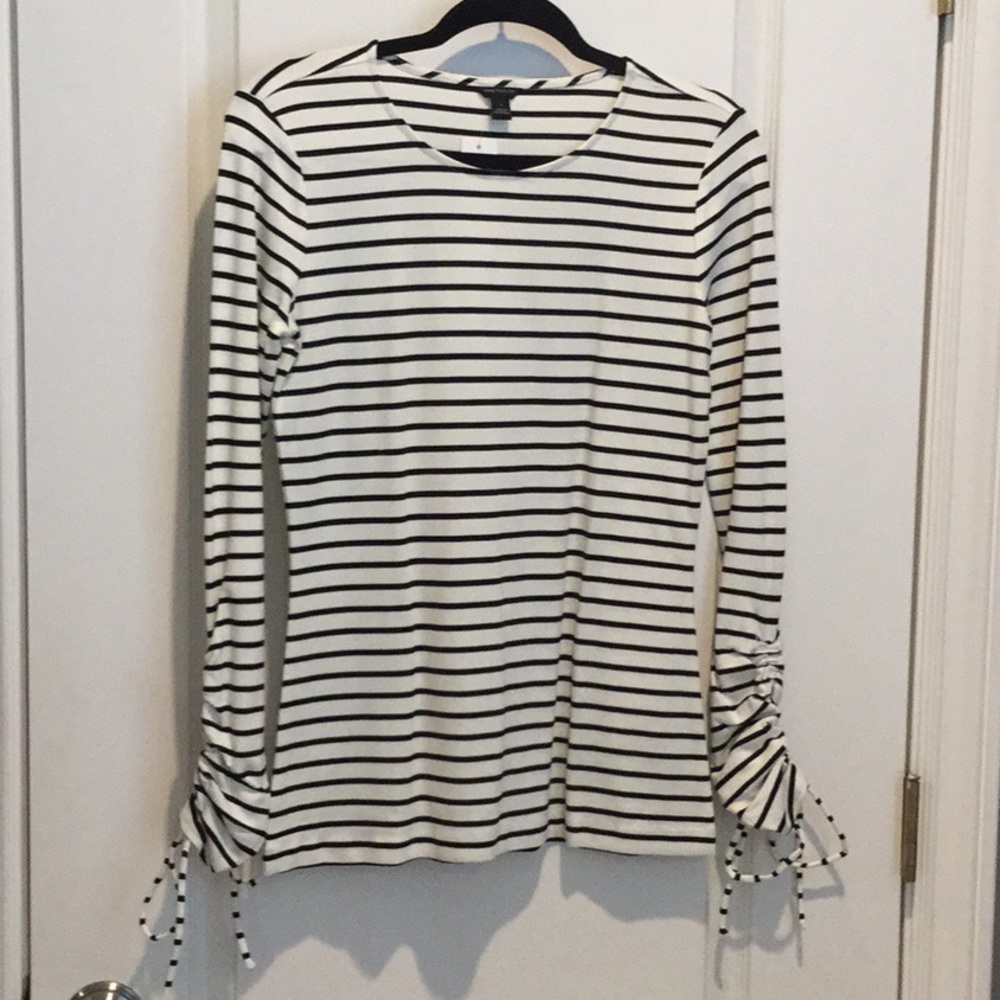 ANN Taylor horizontal stripe Tee